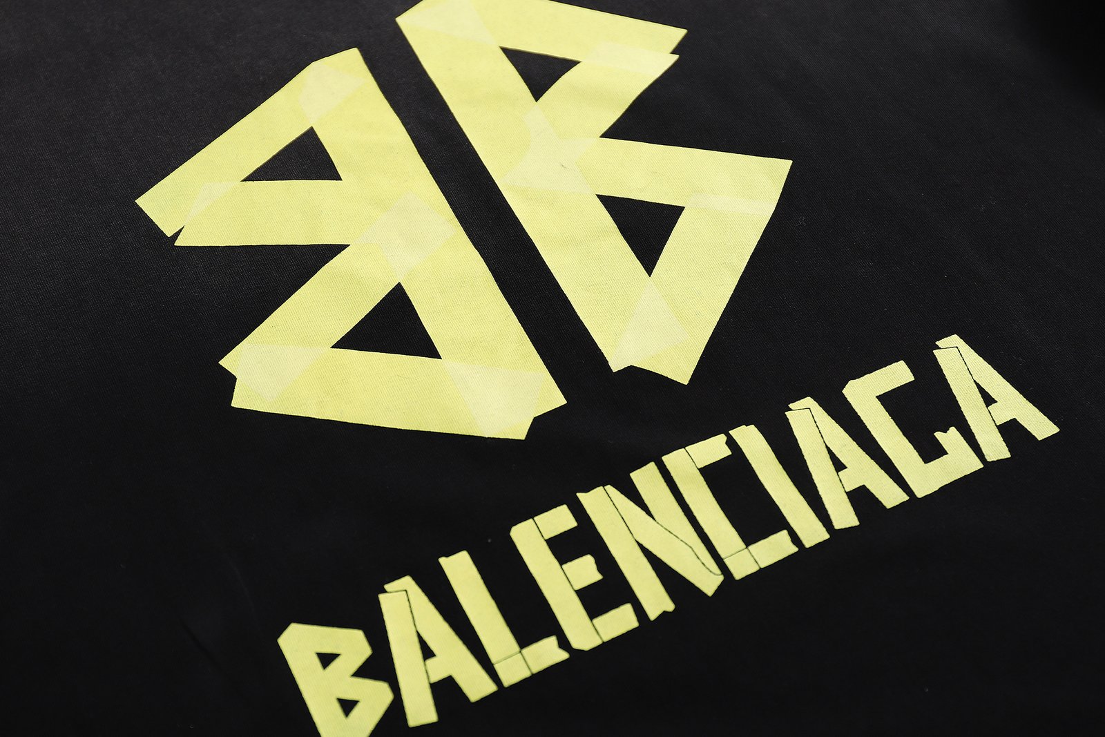 Balenciaga T-Shirt S-XL - Image 10