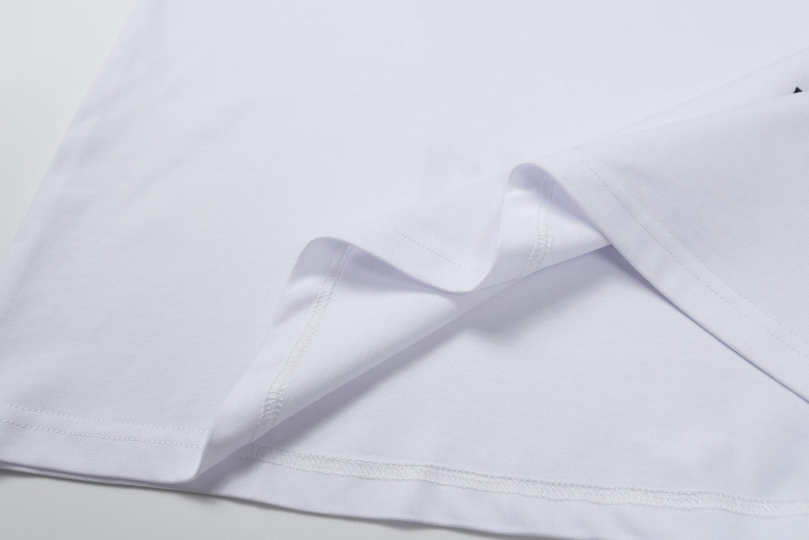 Burberry T-Shirt S-2XL - Image 22