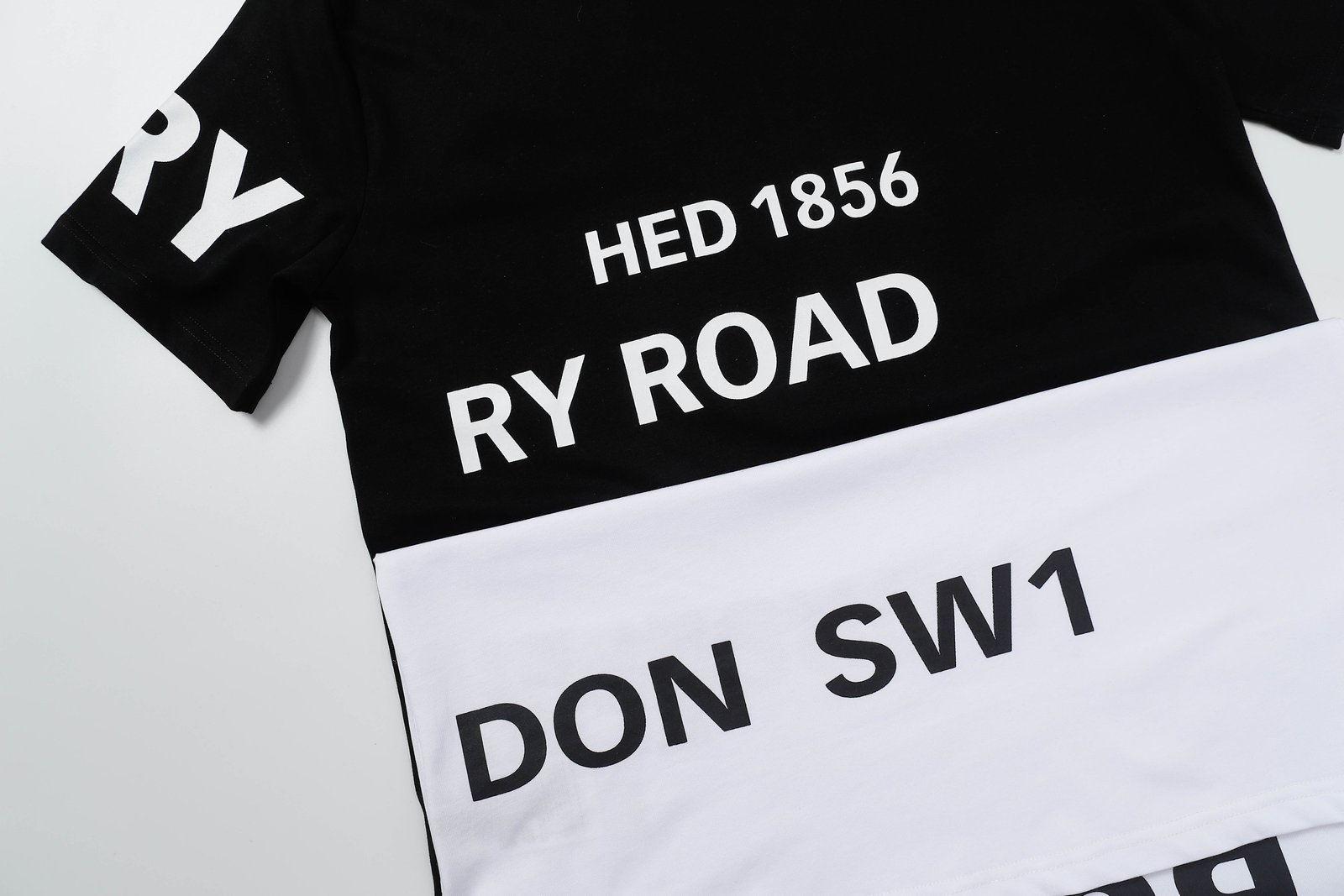 Burberry T-Shirt S-2XL - Image 16