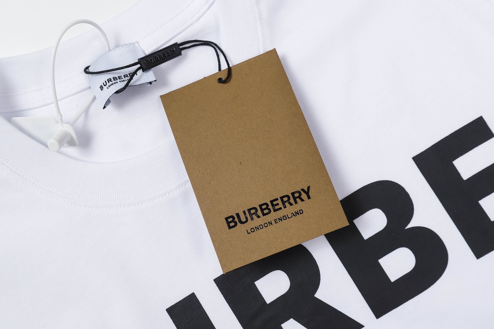 Burberry T-Shirt S-2XL - Image 9