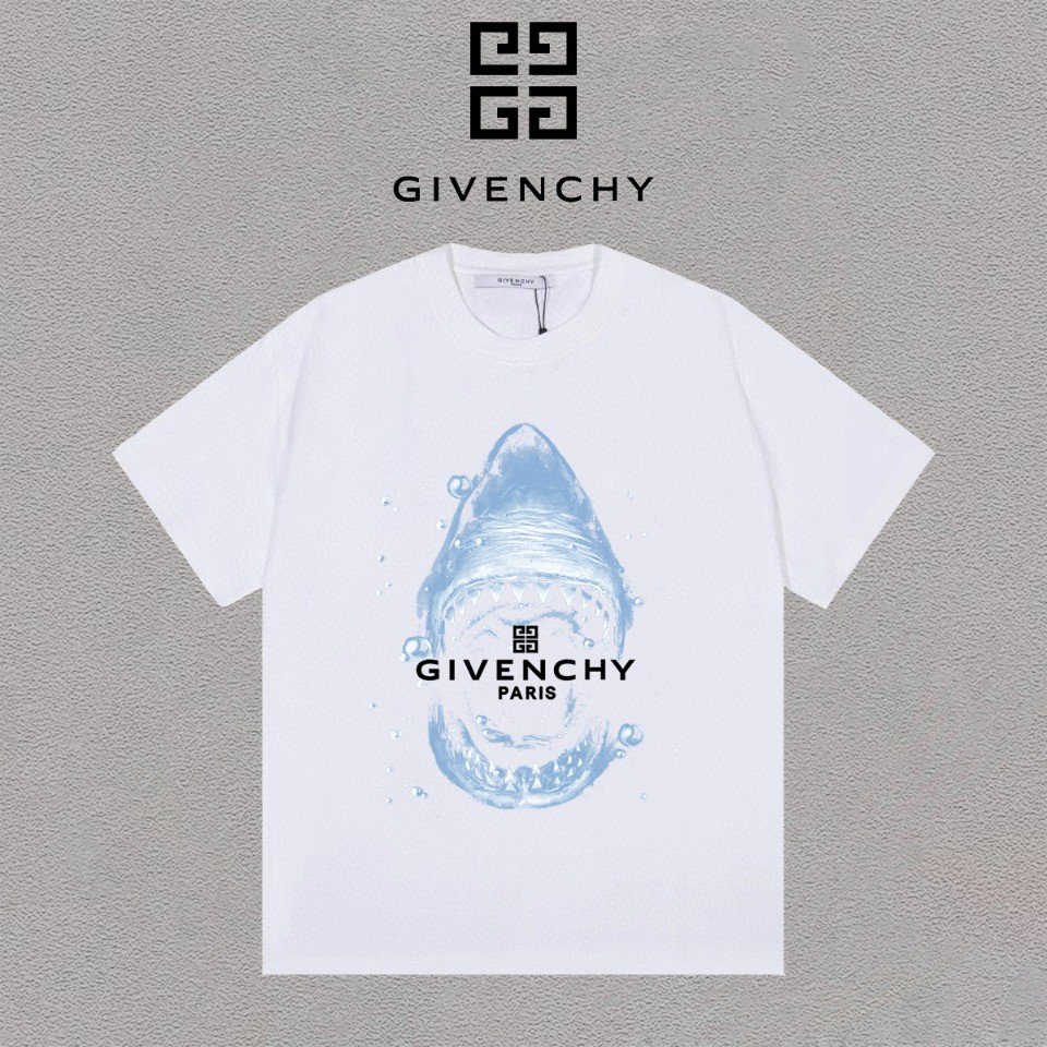 T-Shirt Givenchy XS-L Givenchy T-Shirt XS-L
