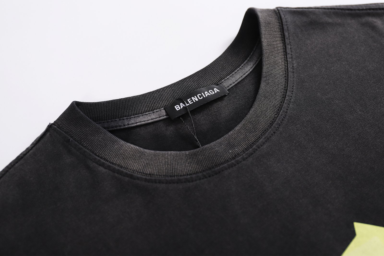 Balenciaga T-Shirt S-XL - Image 9
