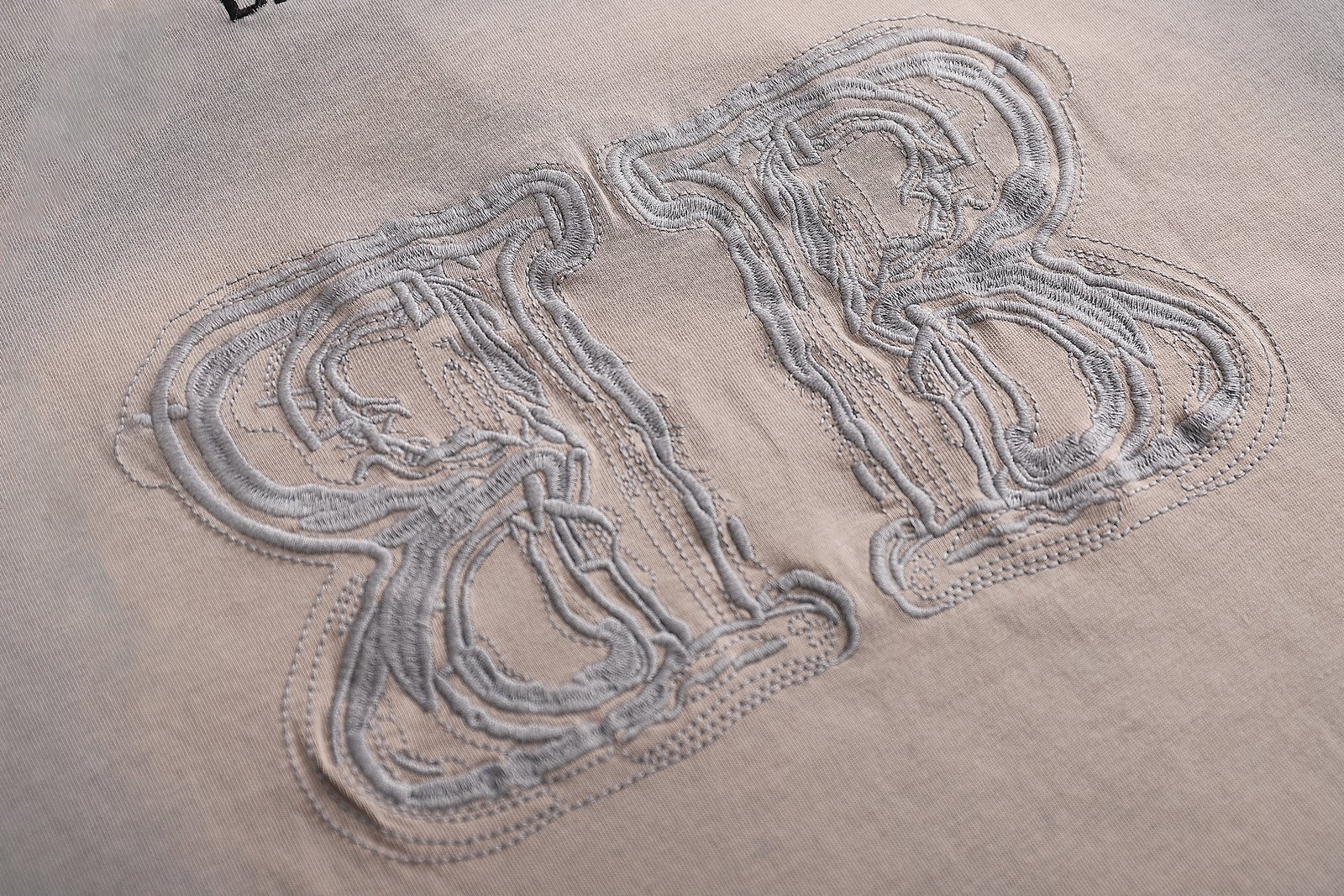 Balenciaga T-Shirt S-XL - Image 10