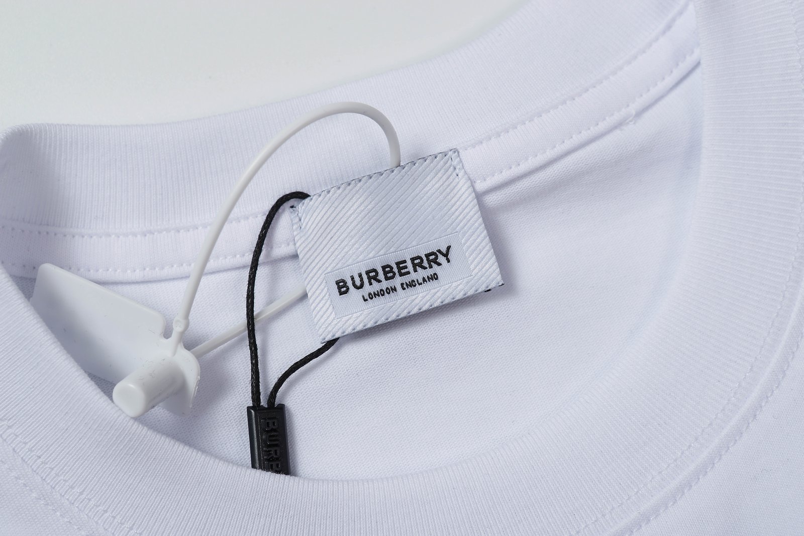 Burberry T-Shirt S-2XL - Image 6