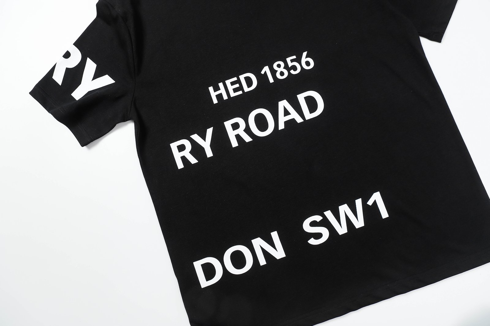 Burberry T-Shirt S-2XL - Image 12