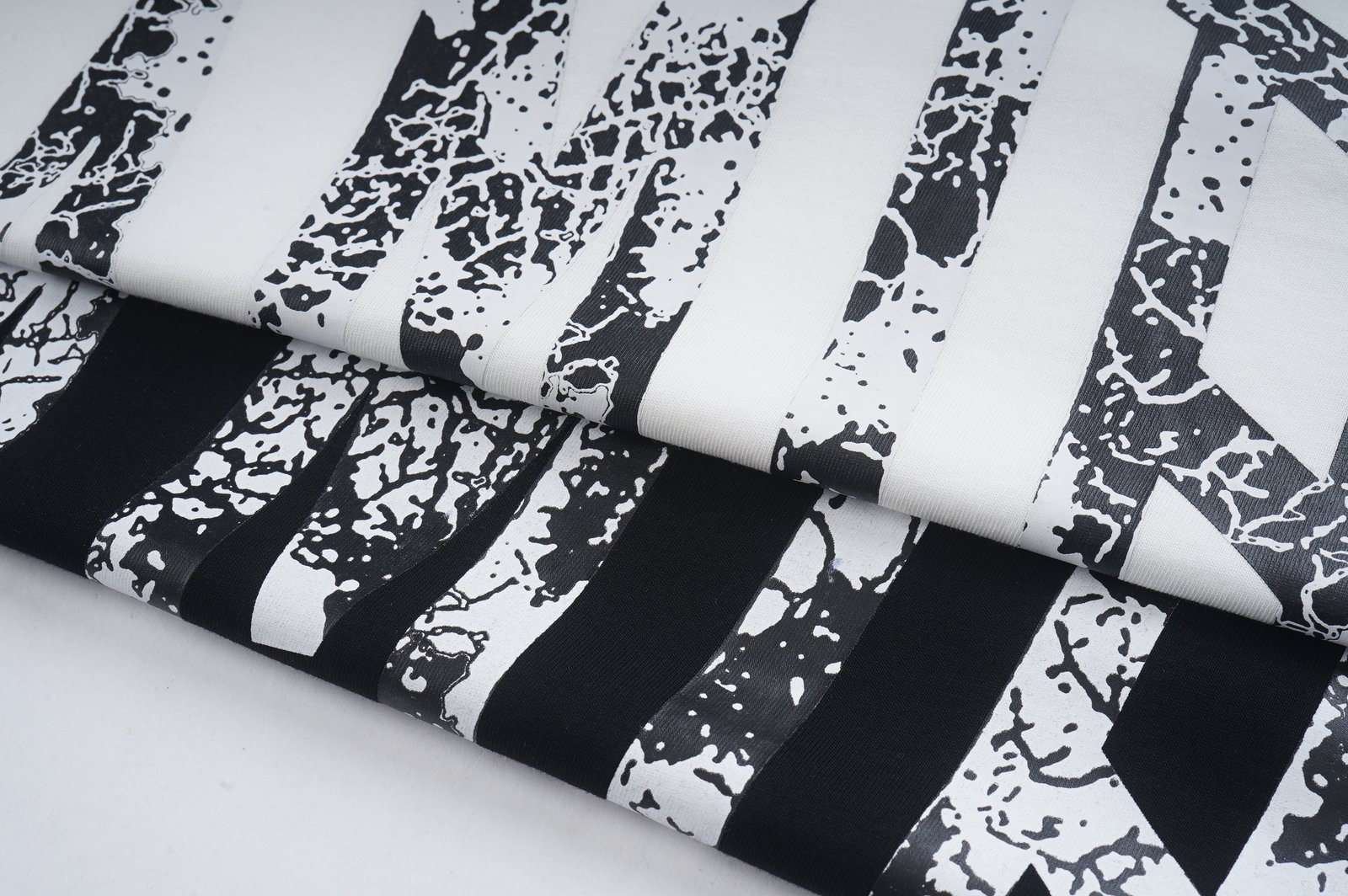 Amiri T-Shirt S-2XL - Image 31