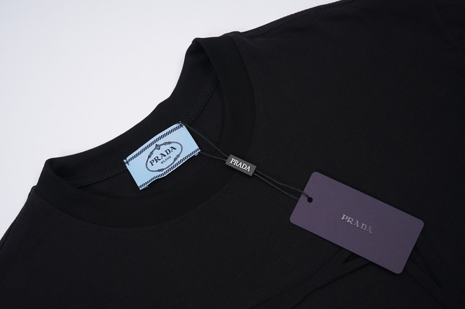 Prada T-Shirt S-3XL - Imagen 7