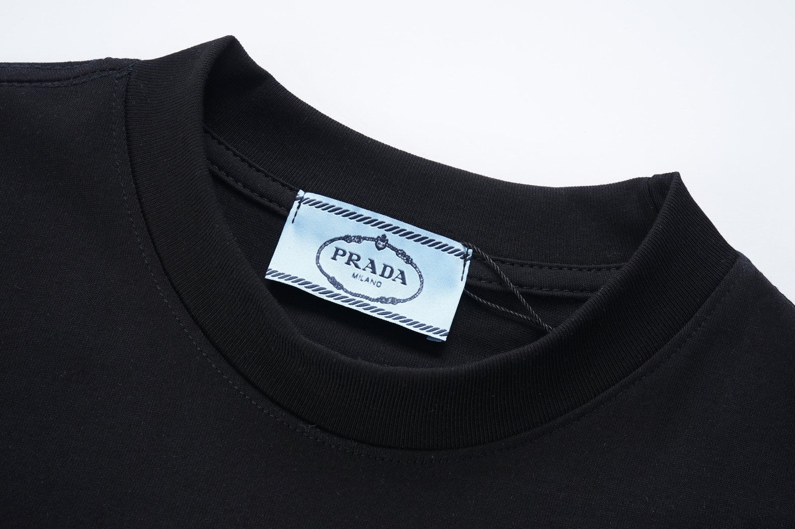 Prada T-Shirt S-3XL - Imagen 8