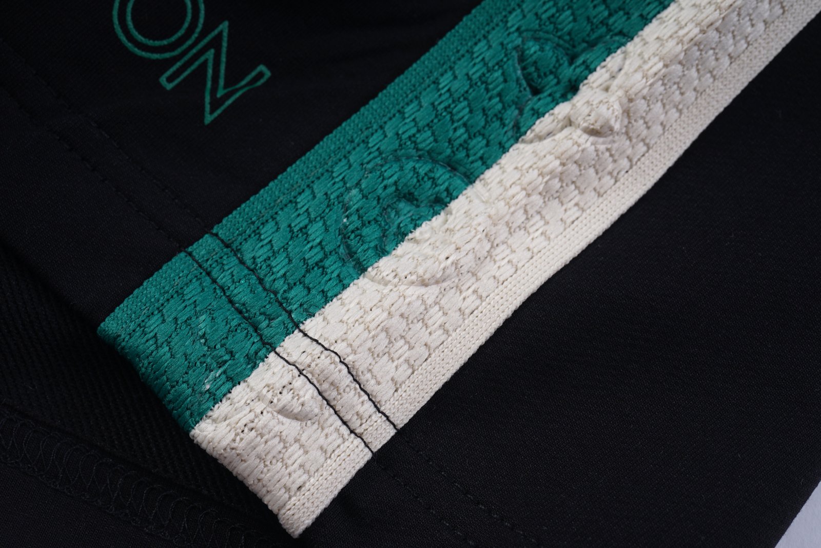 LV Shorts M-2XL - Image 7