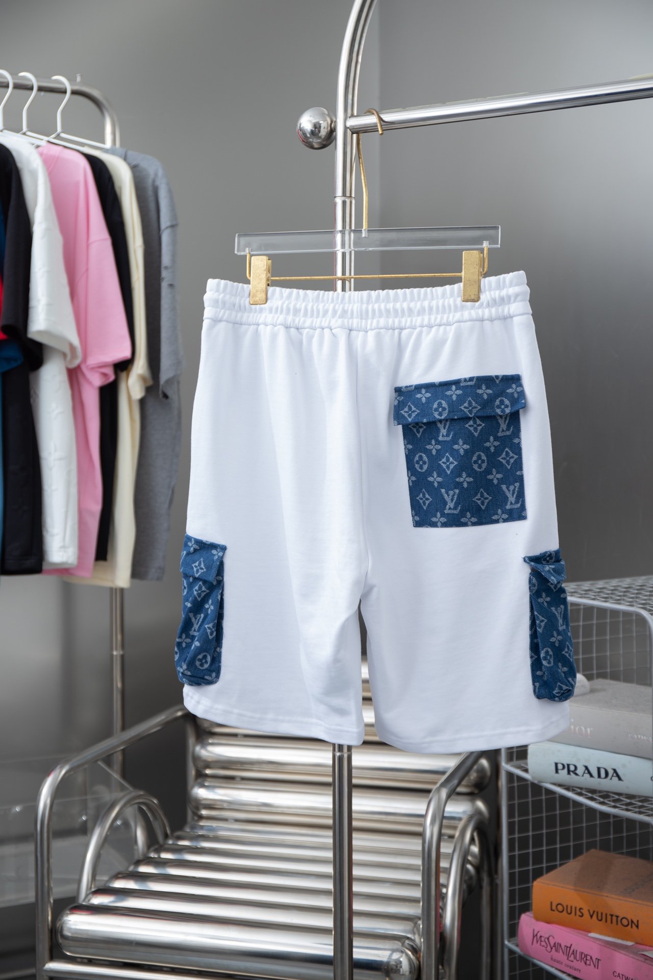 LV Shorts S-XL - Imagem 3