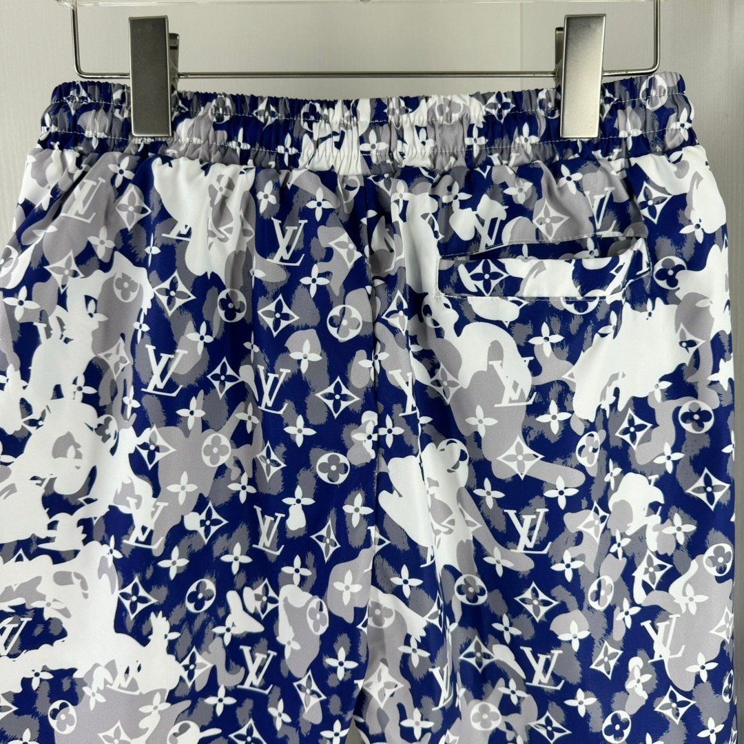 LV Shorts M-3XL - Image 6