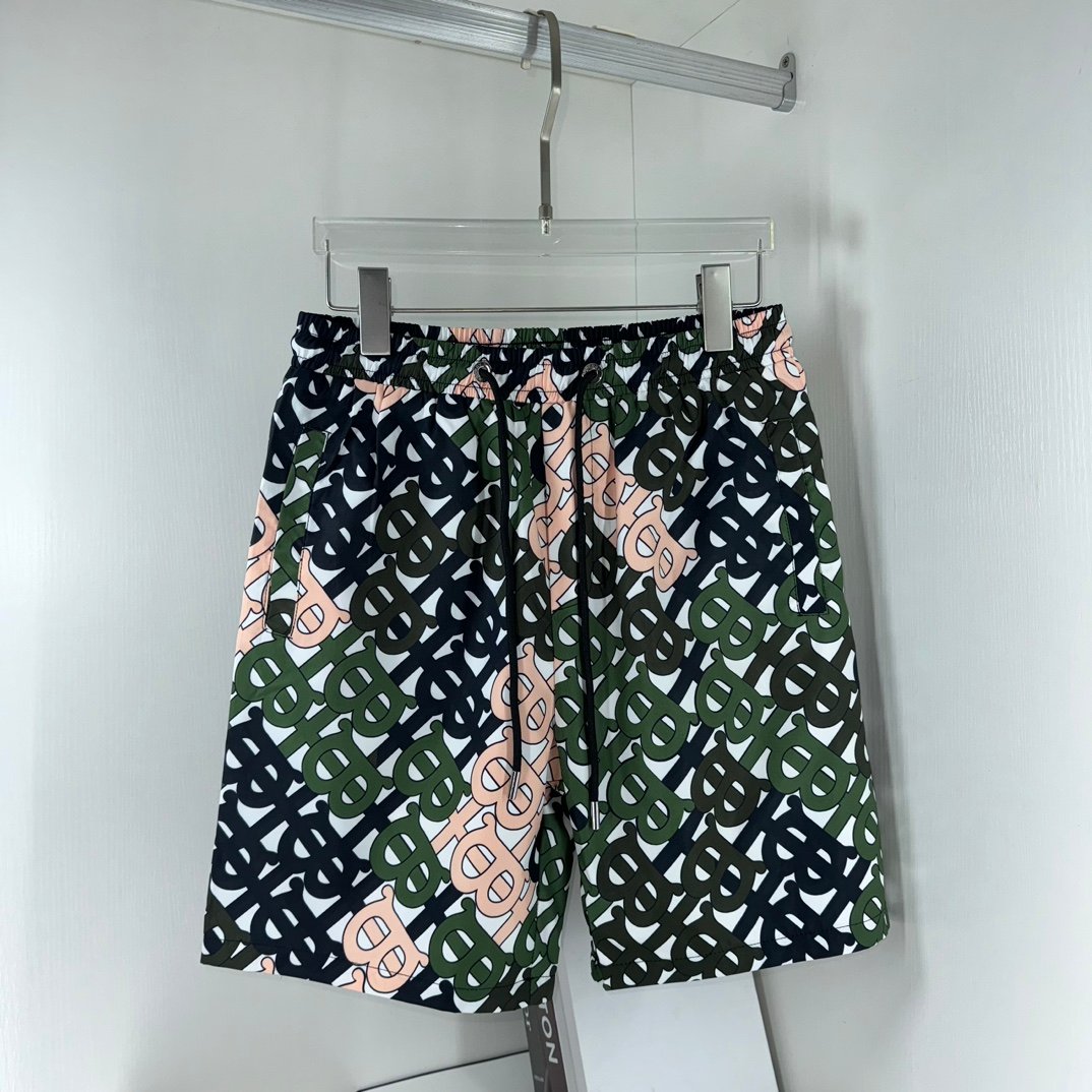 Calções Burberry M-3XL Burberry Shorts M-3XL
