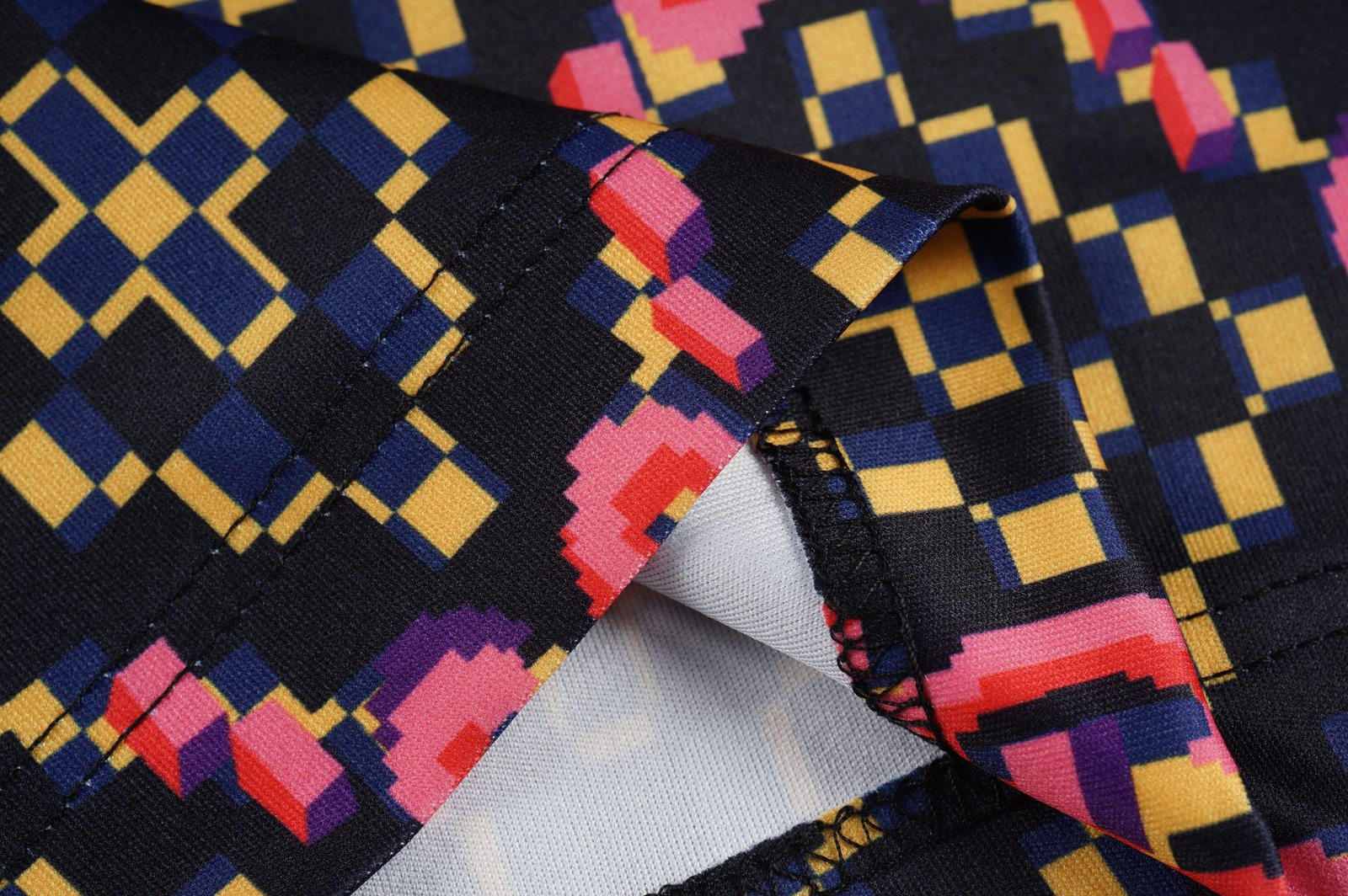 Gucci Short Sleeve Suits M-2XL - Image 8