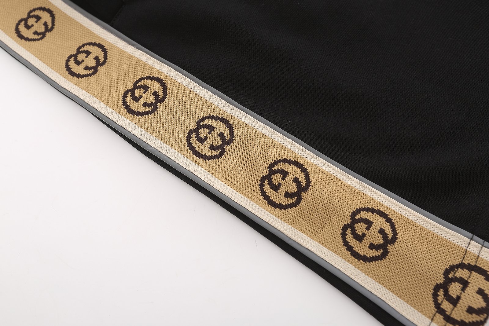 Gucci Shorts S-XL - Image 14