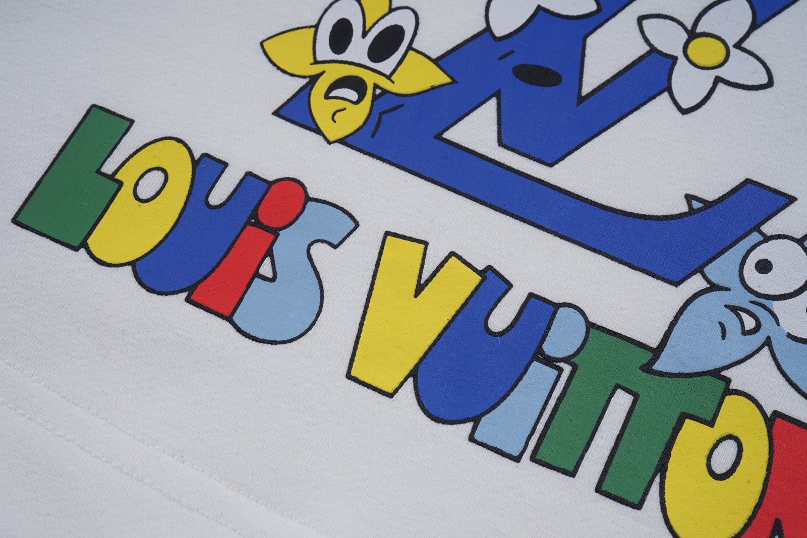 LV Shorts M-2XL - Image 29