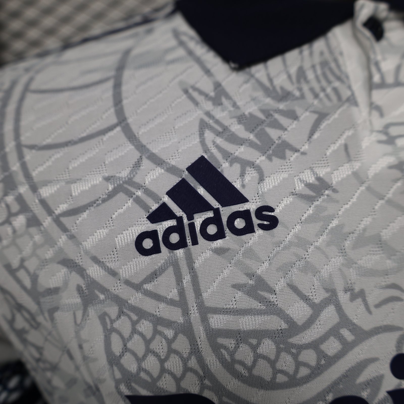 Adidas Football jerseys S-2XL - Image 3