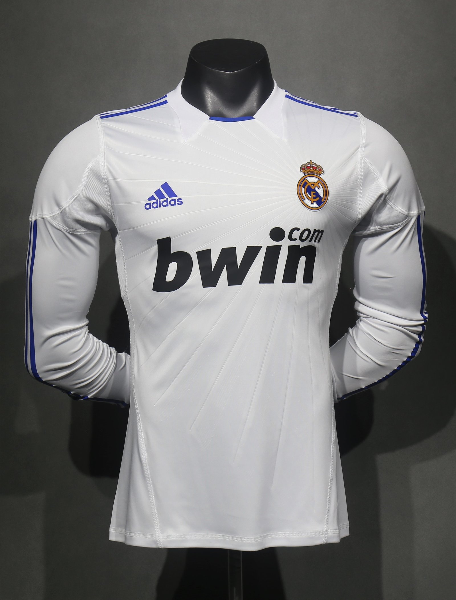 Adidas Football jerseys S-2XL - Image 12